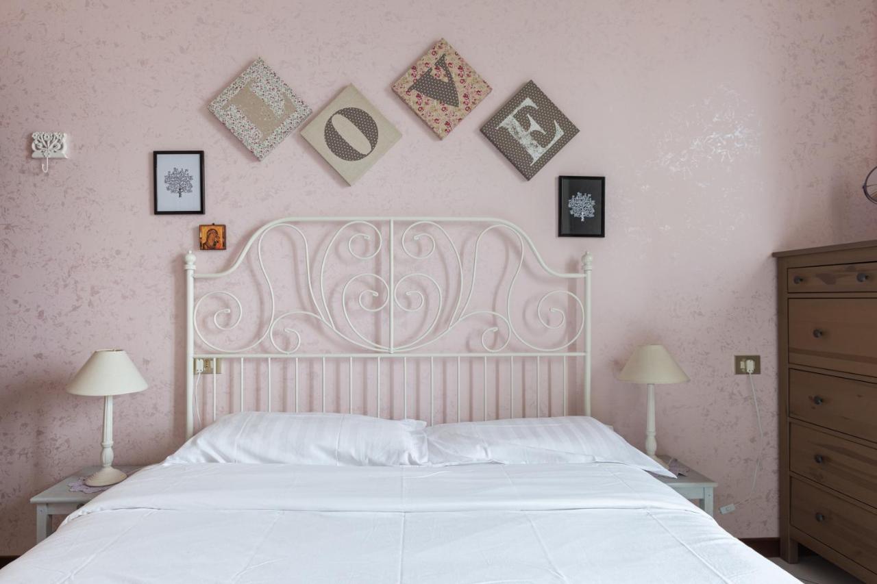 Ferienwohnung Bnbutler Torelli - Grazioso E Luminoso Bilocale Mailand Exterior foto
